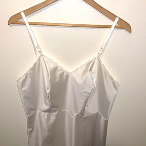 Vanity Fair Vintage Cream Slip